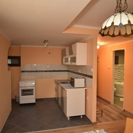 ゲストハウス Dani *